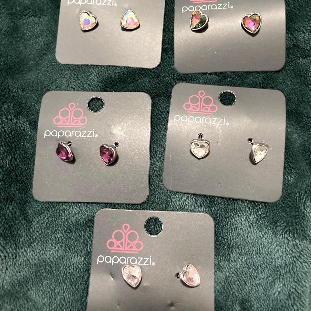 Paparazzi stud earrings